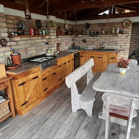 Gyöngyvirág Apartman Keszthely Esterno foto