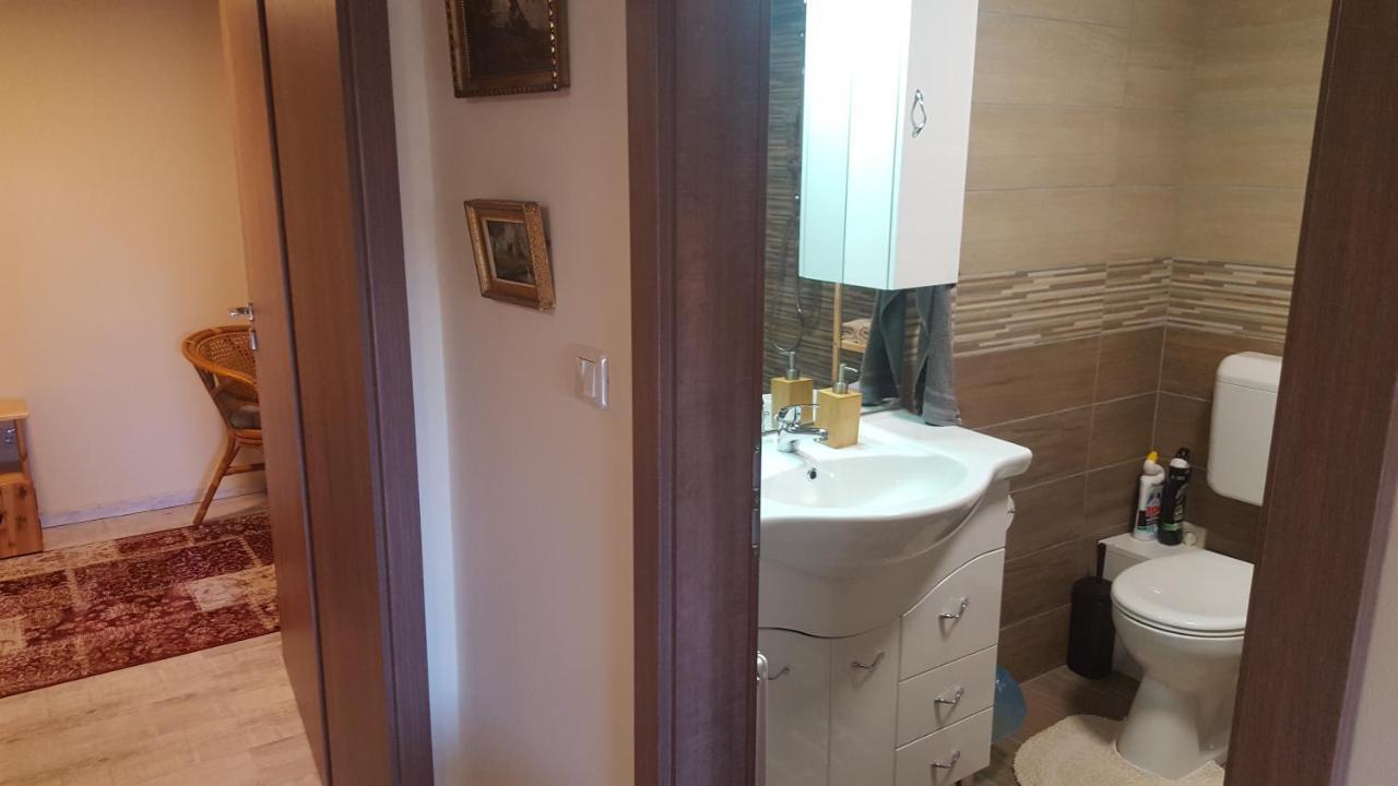 Gyöngyvirág Apartman Keszthely Esterno foto